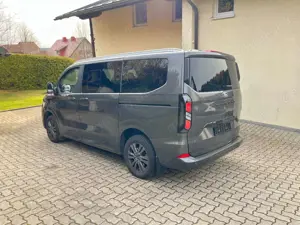 Ford Tourneo Custom Bild 3