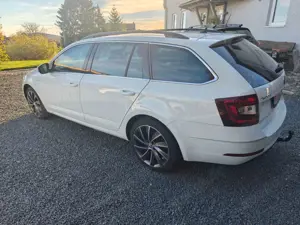 Skoda Octavia Combi LK 4x4 Bild 5