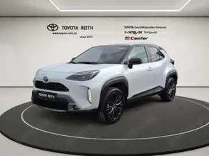 Toyota Yaris Cross Hybrid AWD-i Adventure Panoramadach / Advanced Saf