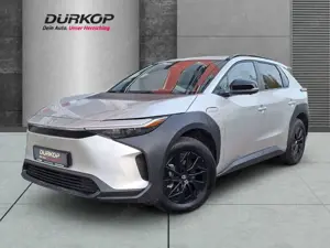 Toyota bZ4X el.Heckklappe 360°Kamera Sitz+Lenkradheiz. Navi LE