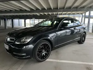 Mercedes-Benz C 180 Coupe (BlueEFFICIENCY)