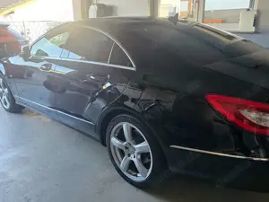 Mercedes-Benz CLS 350 CLS 350 CDI 4Matic BlueEFFICIENCY 7G Tronic Bild 2