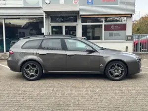 Alfa Romeo Others 159 Sportwagon 2.0 JTDM 16V Turismo Bild 5