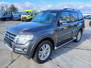 Mitsubishi Pajero 3.2Di-D TOP XENON/TEMPOMAT/AHK/NAV/eGSD
