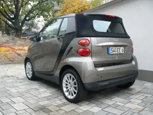 smart forTwo smart fortwo cabrio micro hybrid drive Bild 2