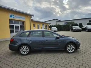 SEAT Leon 1.5 TGI Sportstourer*Navi*PDC*1Hand Bild 5