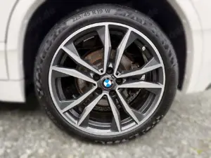 BMW X2 sDrive 20 i M Sport Bild 4