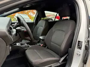 Ford Focus Turnier ST-Line NAVI RFK SPA LED PDC Bild 5