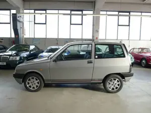 Lancia Y