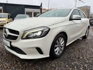 Mercedes-Benz A 180 --Navi/Kamera/Sitzhzg.--