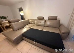 Ecksofa mit Schlaffunktionen