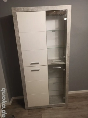 Wohnzimmerschrank, Betonoptik