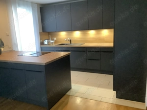 Exklusive Schüller Einbauküche lavaschwarz, 1 Jahr alt, komplette Ausstattung