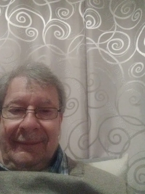 Unkomplizierte weibliche Abspritz-Hilfe gesucht für heute abend! Spontan ein Date! Tg200 gerne