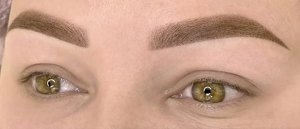   Modelle gesucht   Permanent Make-up für Portfolio-Aufbau  