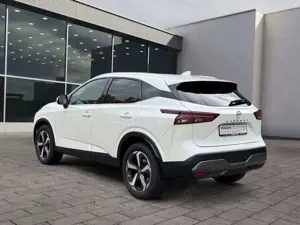Nissan Qashqai QASHQAI N-CONNECTA 1.3 DIG-T MHEV 6MT 4x2 140 PS Bild 5