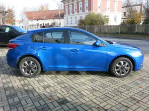 Chevrolet Cruze LT TÜV+AU NEU TEMPOMAT KLIMA Bild 4