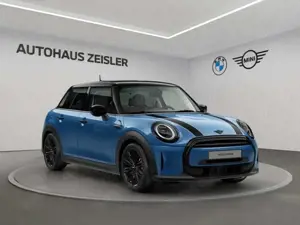 MINI Cooper 5-Türer Automatik Navi LED Stoff/Leder