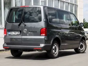 Volkswagen T6.1 Caravelle Trendline "EcoProfi" 2,0 l TDI SC Bild 2