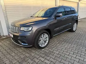 Jeep Grand Cherokee Bild 3