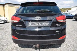 Hyundai TUCSON ix35 2.0 CRDi AWD*NAVI*AHK*KAMERA Bild 5