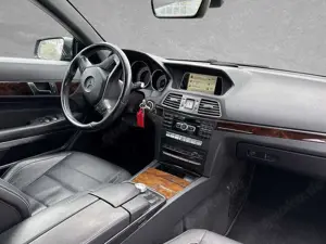 Mercedes-Benz E 220 CDI Cabrio 7G-TRONIC Bild 4