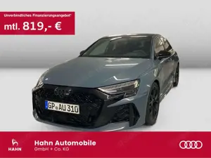 Audi RS3 TFSI qu Matrix Pano Vmax  Keramik