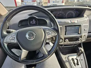 SsangYong Rodius Bild 5