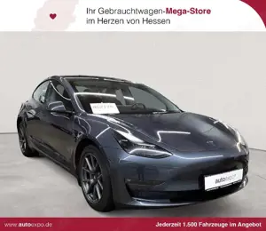 Tesla Model 3 Langstreckenbatt. Allradantrieb Dual Motor