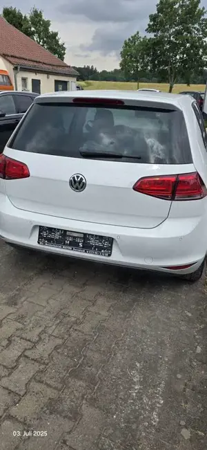 Volkswagen Golf VII Lim. Lounge (Club  Lounge) 1,2 TSI Bild 2