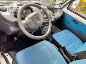 Piaggio Porter 4x4 Allrad Schneepflug und Salzstreuer TÜV NEU Bild 2