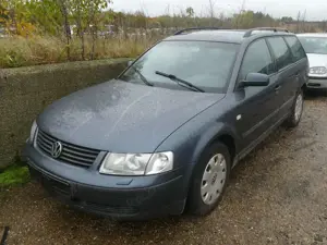 Volkswagen Passat 1.9 TDI Variant Kombi Klima Xenon HU/AU 11/2025
