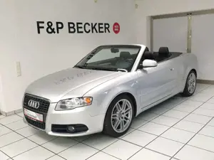 Audi A4 A4 Cabriolet 3.2 FSI S Line 2.Hand LEDER NAVI