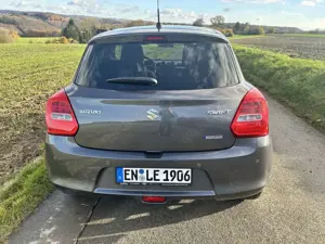 Suzuki Swift Beste Ausstattung top Zustand Restgarantie Bild 3