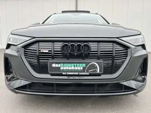 Audi e-tron quattro S line 233€ m. 20% Anzahlung AHK 95kWh P Bild 3