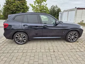 BMW X3 xDrive 30 e M Sport Bild 2