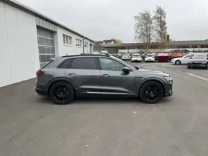 Audi e-tron quattro S line 233€ m. 20% Anzahlung AHK 95kWh P Bild 5