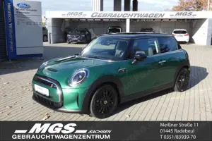 MINI Cooper SE Cooper 'SE Classic Trim' #KAM #PANO #SITZHZG