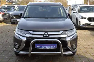 Mitsubishi Outlander Bild 2