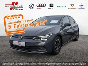 Volkswagen Golf VIII 2.0 TDI Active HUD PANO MATRIX-LED