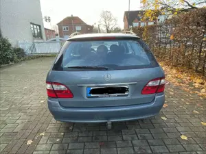 Mercedes-Benz E 280 E 280 T CDI Avantgarde DPF Bild 2