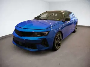 Opel Astra ST Ultimate *MATRIX*PANORAMA*HEAD UP*LEDER* Bild 2