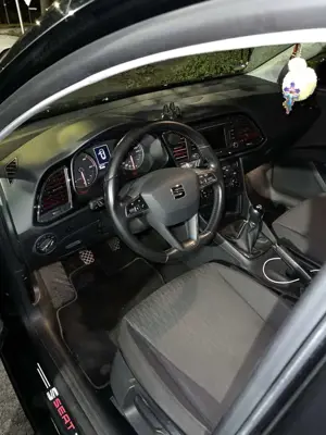 SEAT Leon ST 1.6 TDI StartStop Reference Bild 5