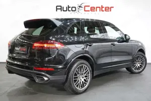 Porsche Cayenne Diesel Platinum Edition *Pano*Kamera* Bild 4