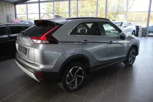 Mitsubishi Eclipse Cross Plug-In Hybrid Plus Bild 3