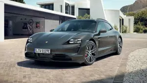 Porsche Taycan 4S Sport Turismo Panoramadach