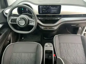 Fiat 500e 42kWh 118PS - Klima, CarPlay u.v.m. Bild 5