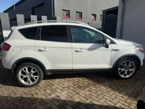 Ford Kuga Bild 3