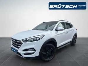 Hyundai TUCSON 1.6 Premium 4WD KLIMA / LED / PANORAMA / E-SITZE /