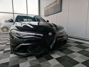 Alfa Romeo Giulia Quadrifoglio 2.9 V6*AKRAPOVIC*1HAND*NETTO Bild 5